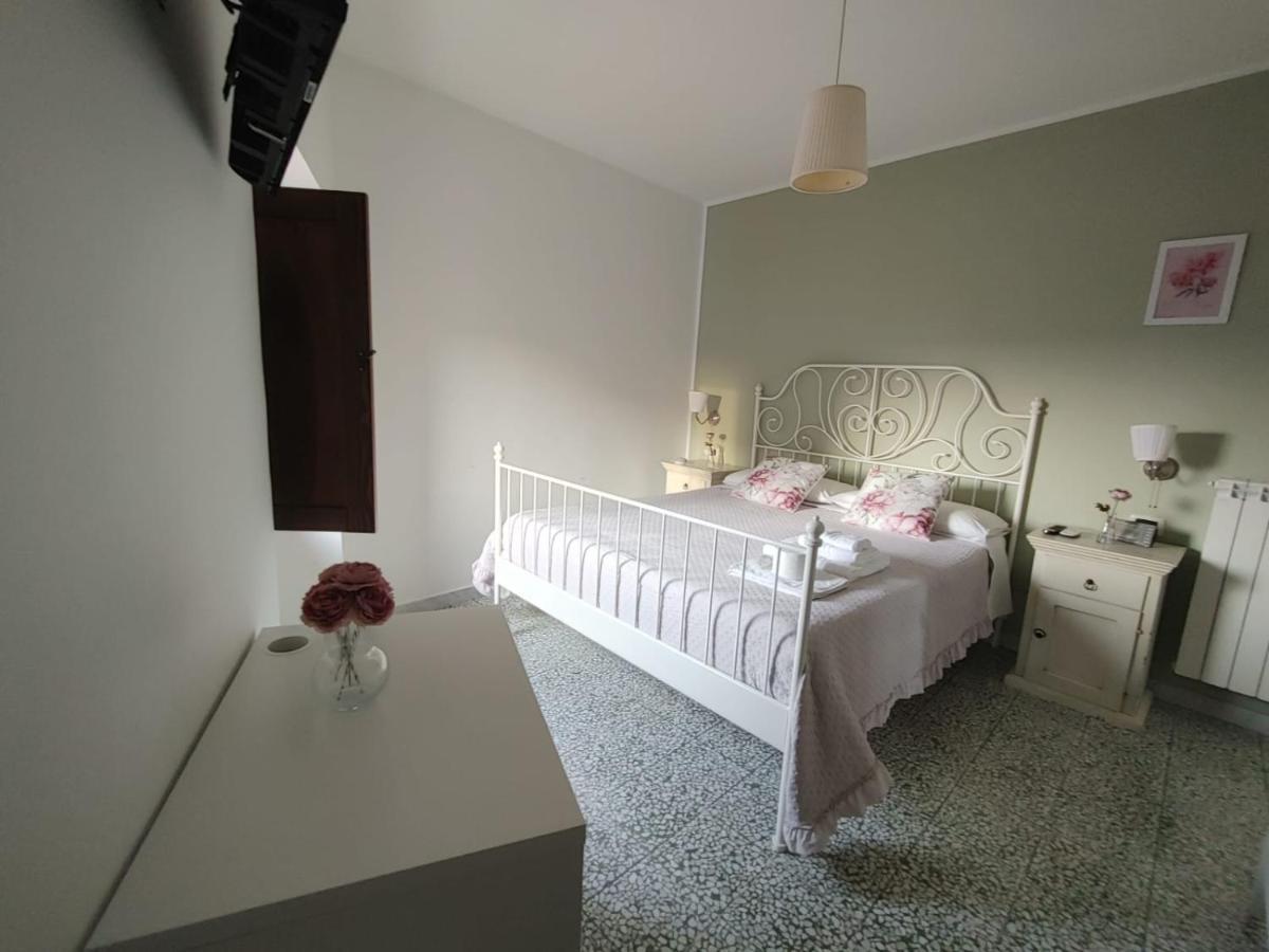 Borgo Sciugolo Bed & Breakfast Baselice Eksteriør bilde
