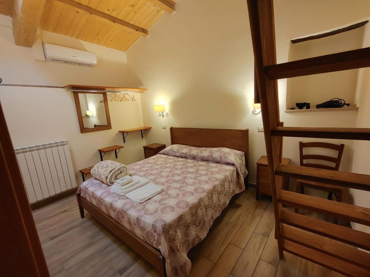 Borgo Sciugolo Bed & Breakfast Baselice Eksteriør bilde